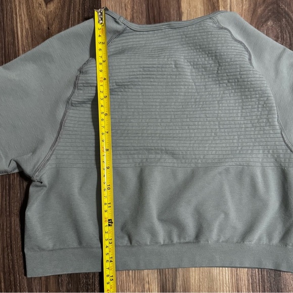 Alphalete Revival Women’s Short Sleeve Crop size XL in Slate Gray - Picture 7 of 8